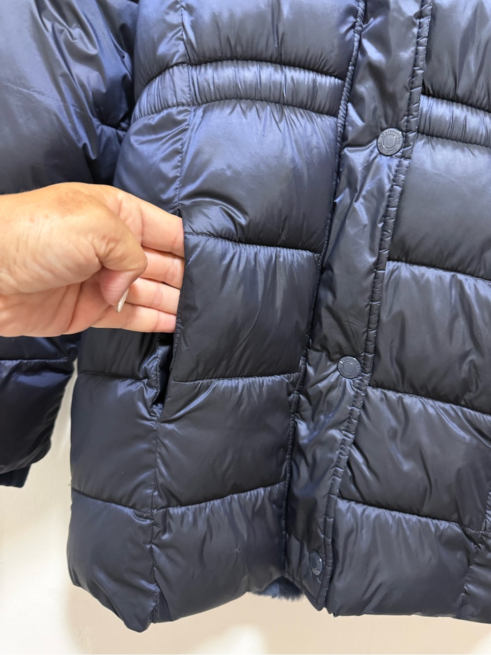 Abercrombie kids Winter Coat with Faux Fur Trim Hood Girl’s Sz 11/12 - Picture 10 of 16